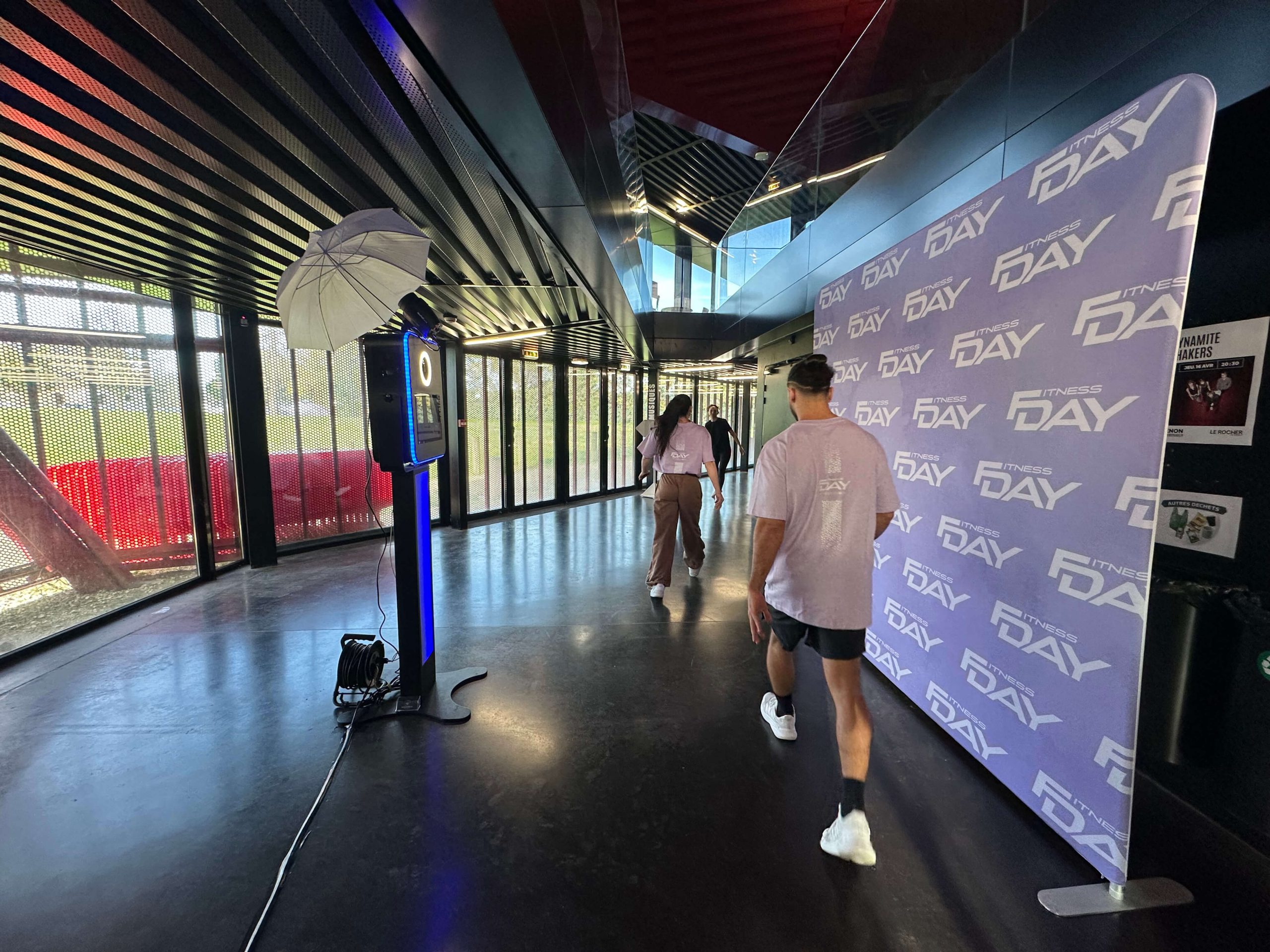 Classic Photobooth événement professionnel Bordeaux — Happy Time