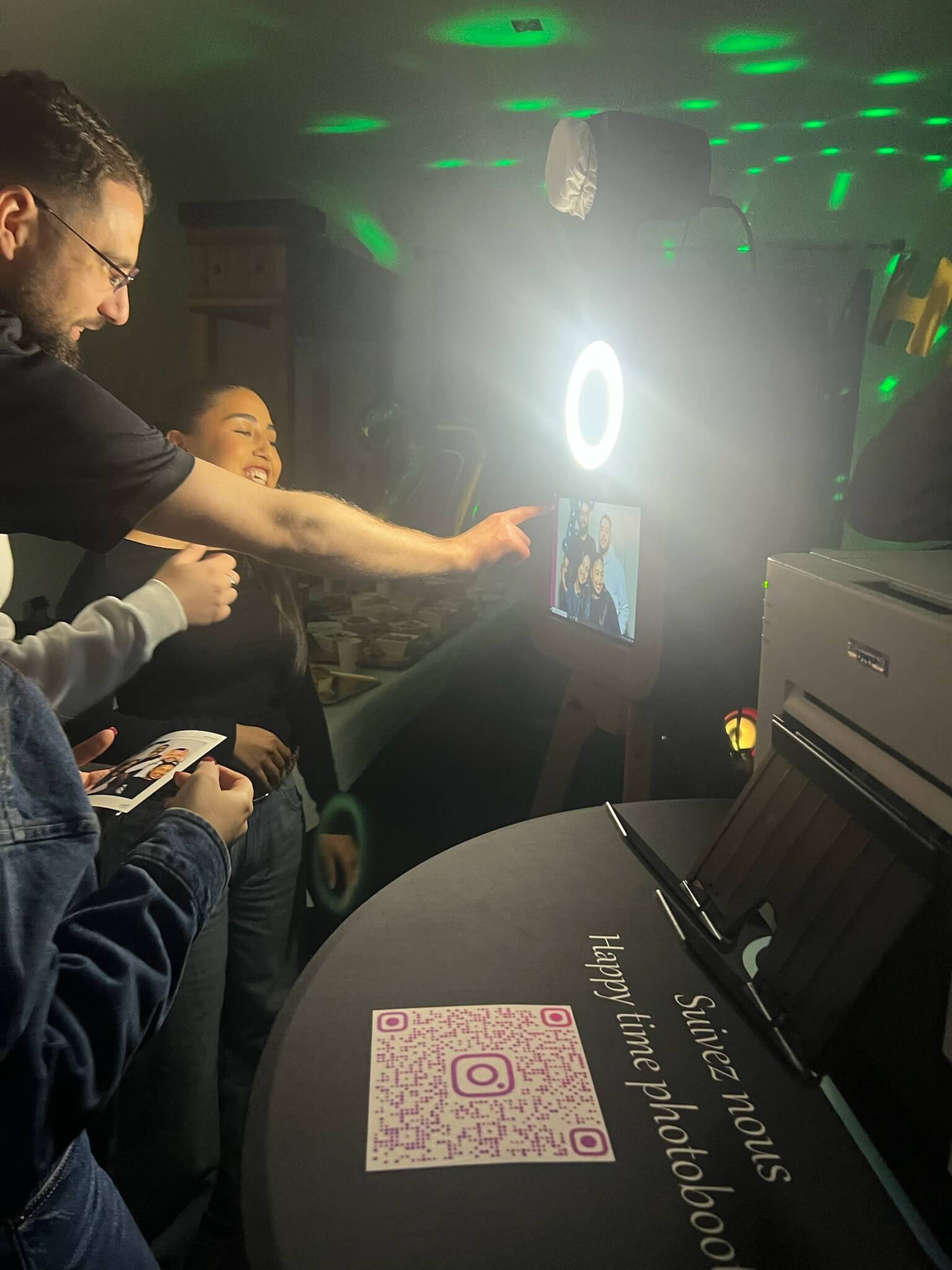 Wooden anniversaire Cenon — Happy Time Bordeaux